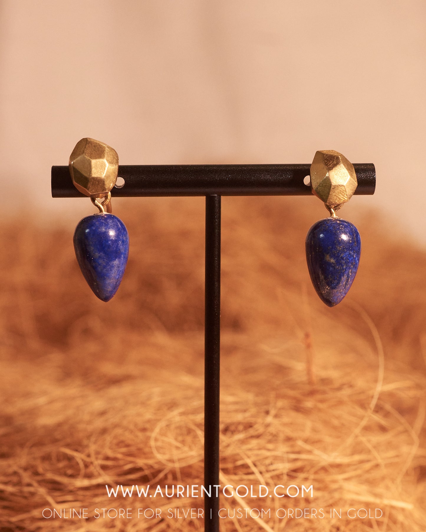Facet earrings with Lapis Lazuli