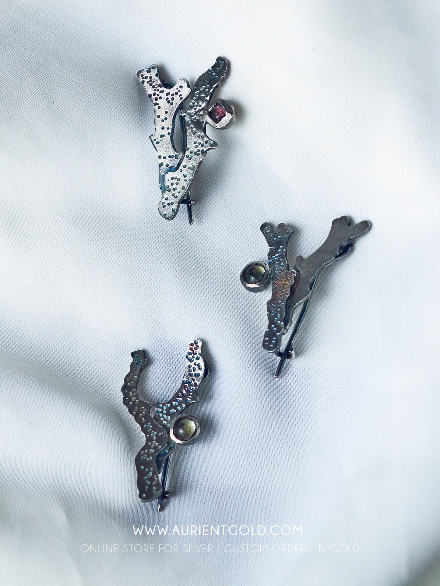 Coral Brooch with Sapphire