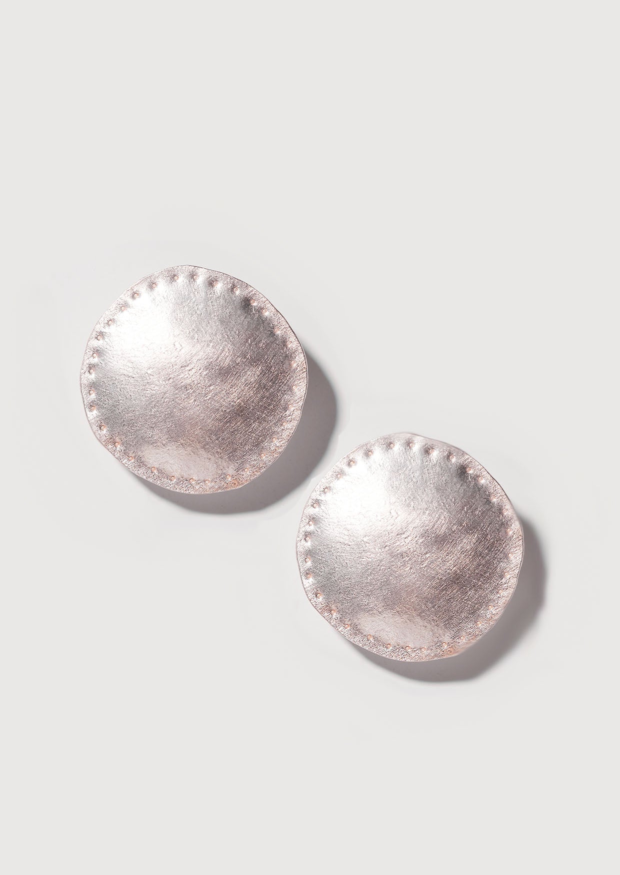 Large disc earrings in fine Silver