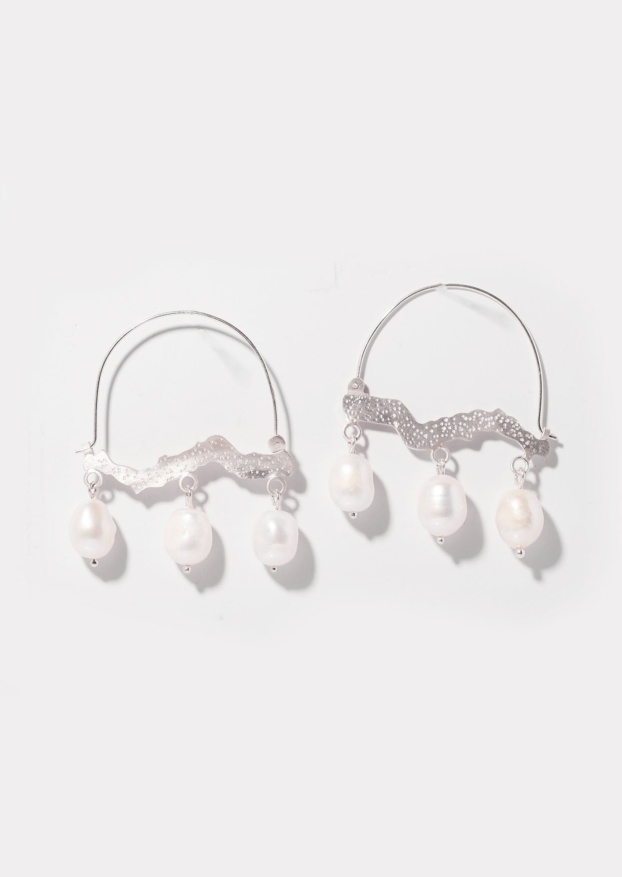 3 pearl coral cut out earrings