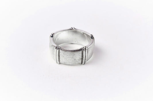 Nhẫn hình tre bằng bạc Sterling