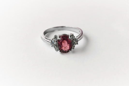 Camelia ring