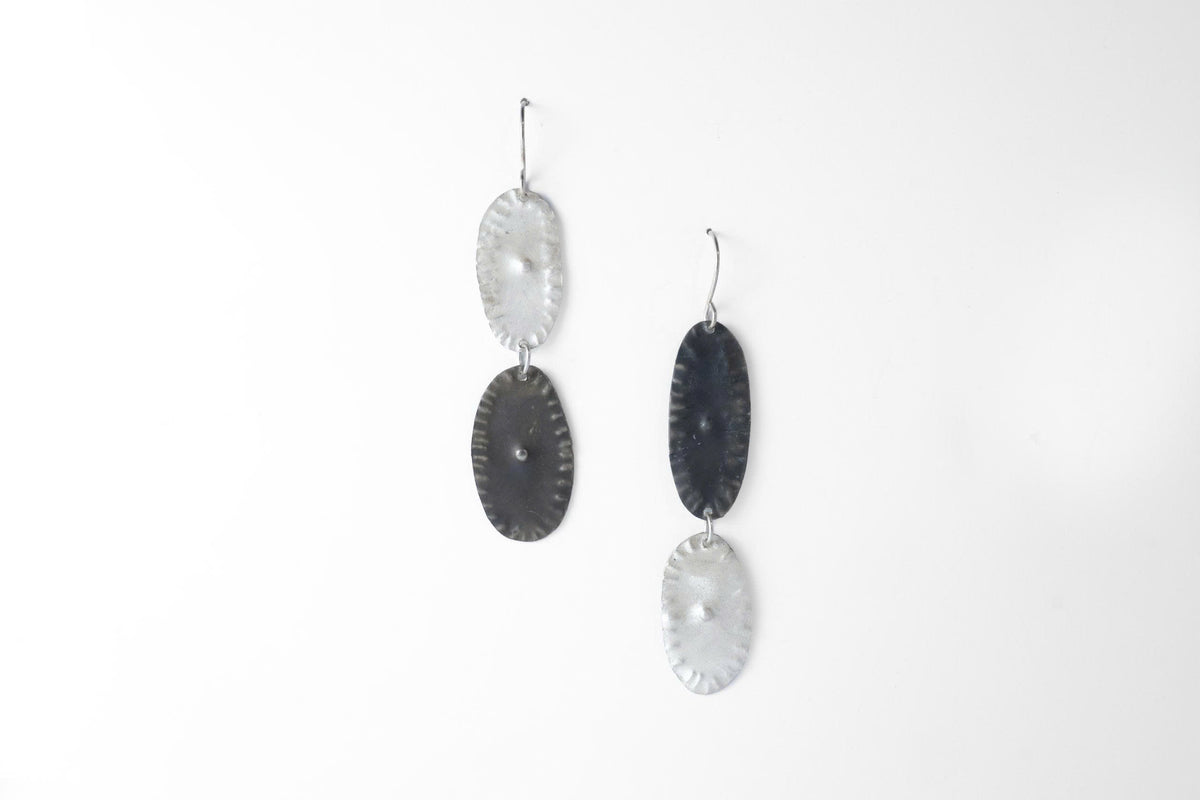 Titi Noir Earrings No.2
