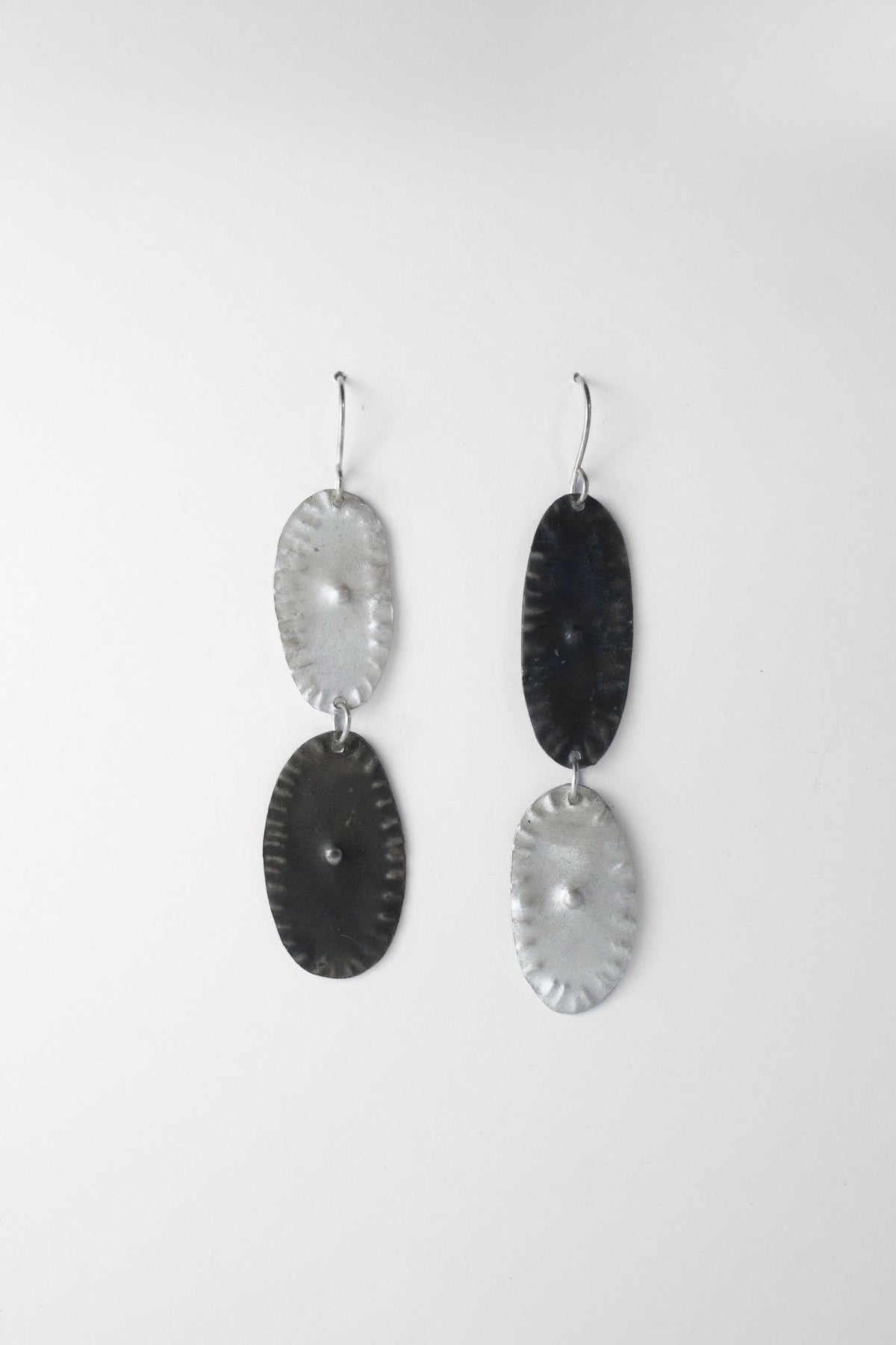 Titi Noir Earrings No.2