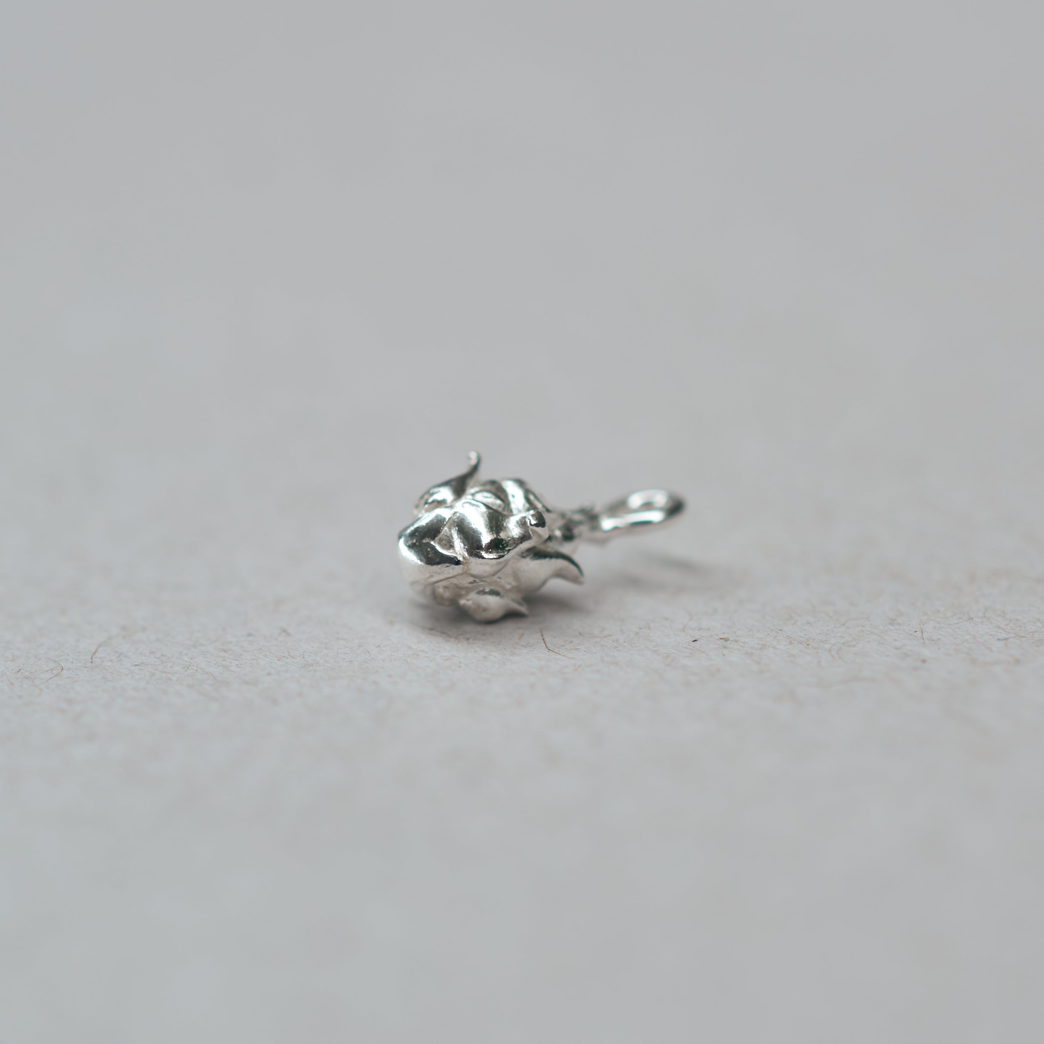 Dragon Fruit Charm - AURIENT GOLD
