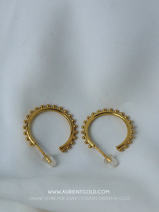 Medium gold plated hoop earrings