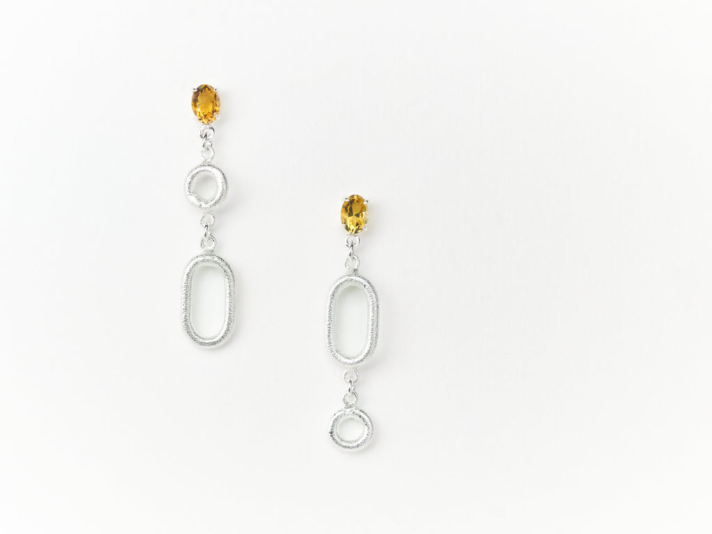 Ky Ha Oval Dangle Earrings