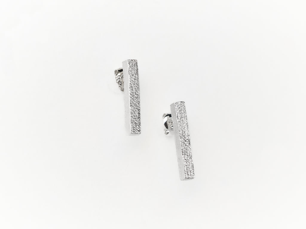 Ky Ha Bar Studs Earrings