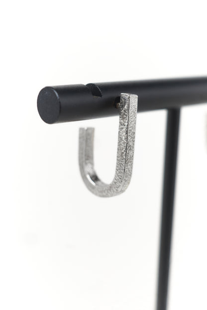 GEO U-Shape Studs Large