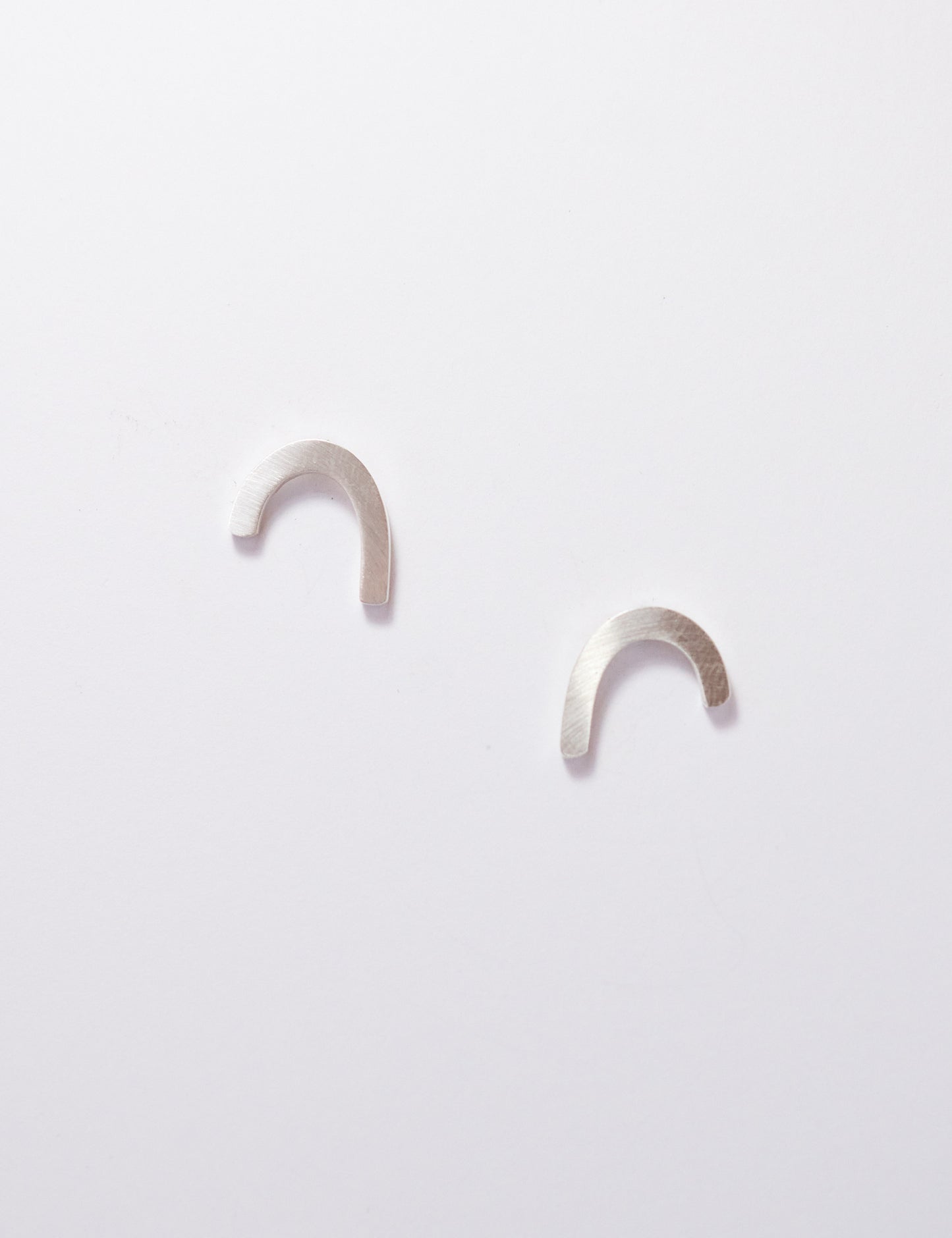 Arch Earrings