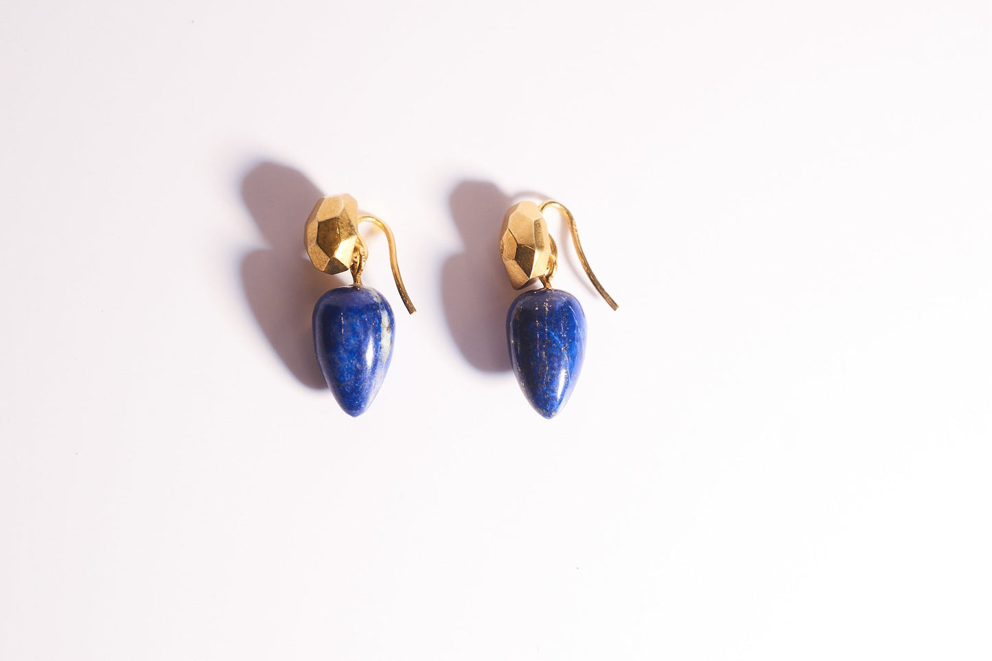 Facet earrings with Lapis Lazuli