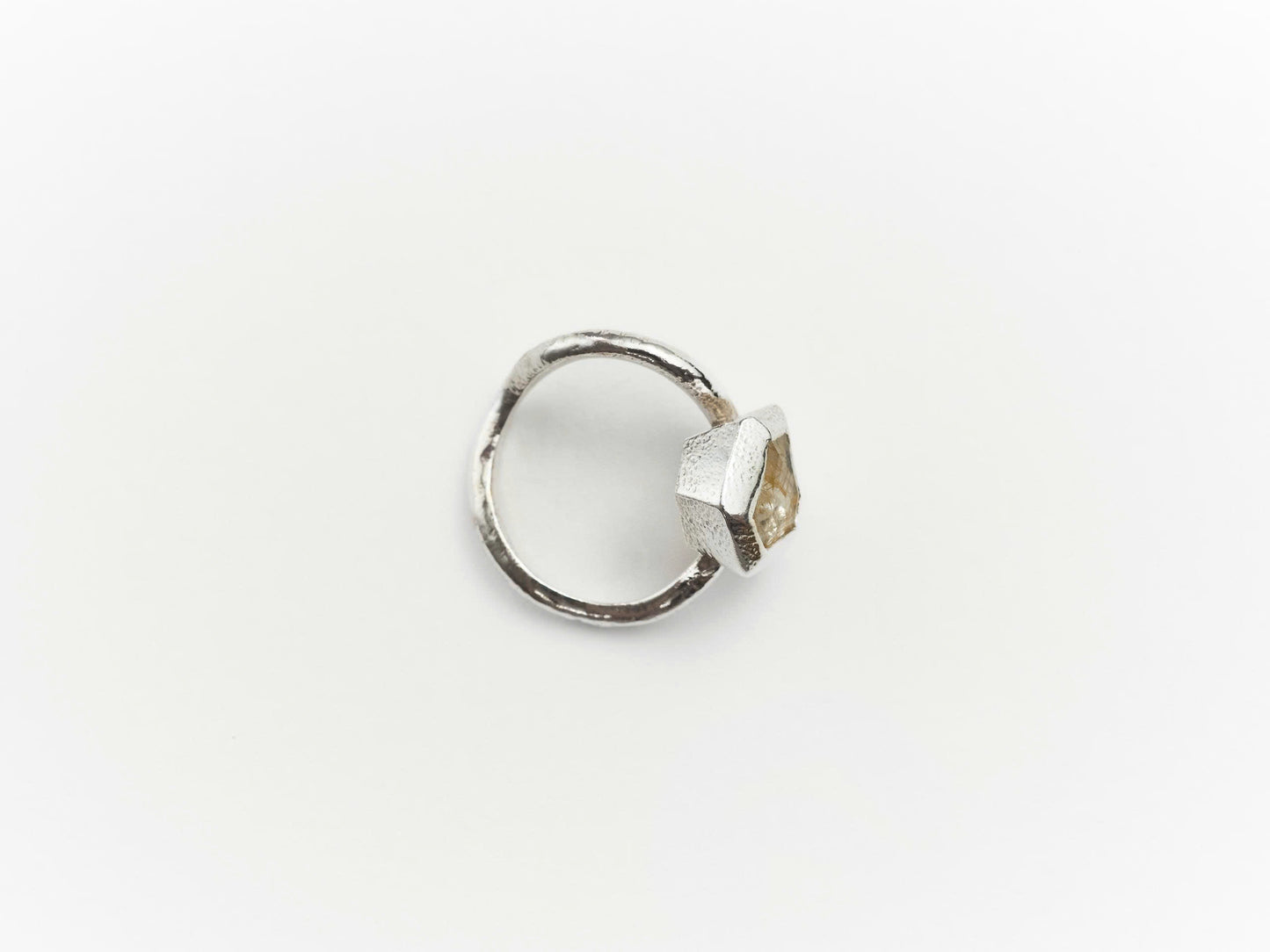 Geo Rutile Quartz Ring