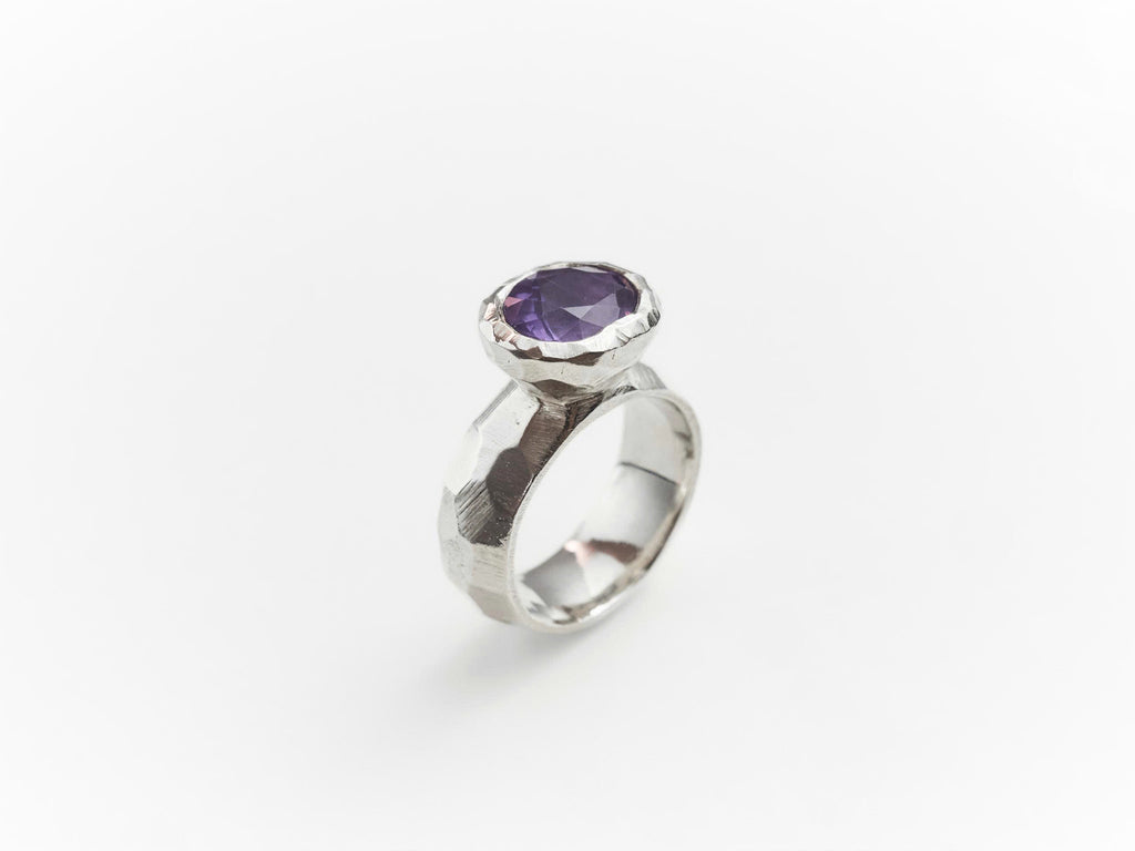 KY HA Amethyst Ring