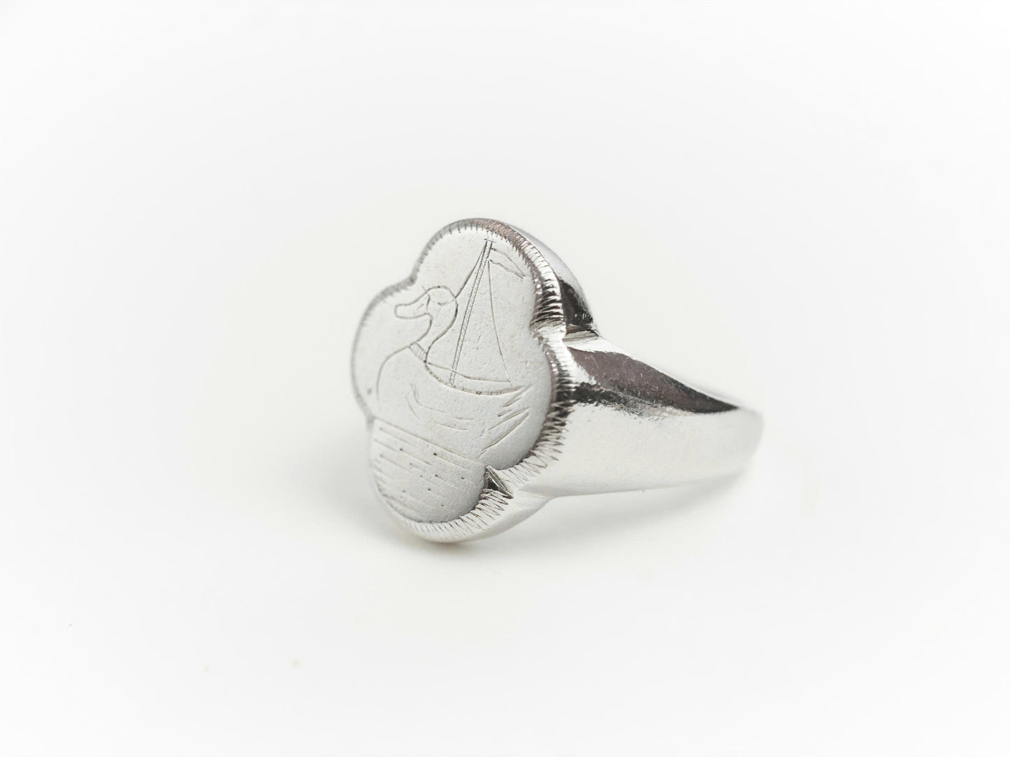 Cute Duck Engraved Signet Ring