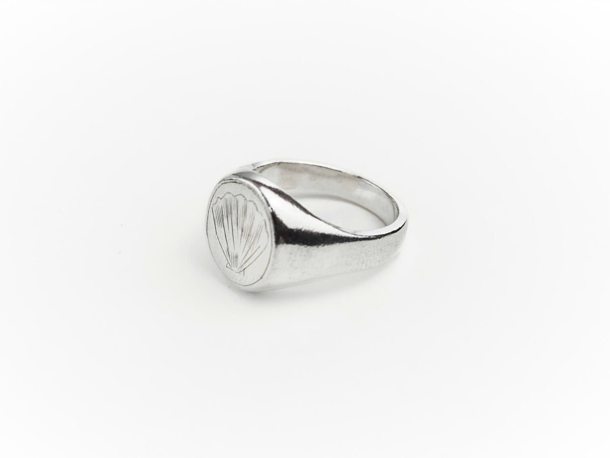 Shell Signet Ring