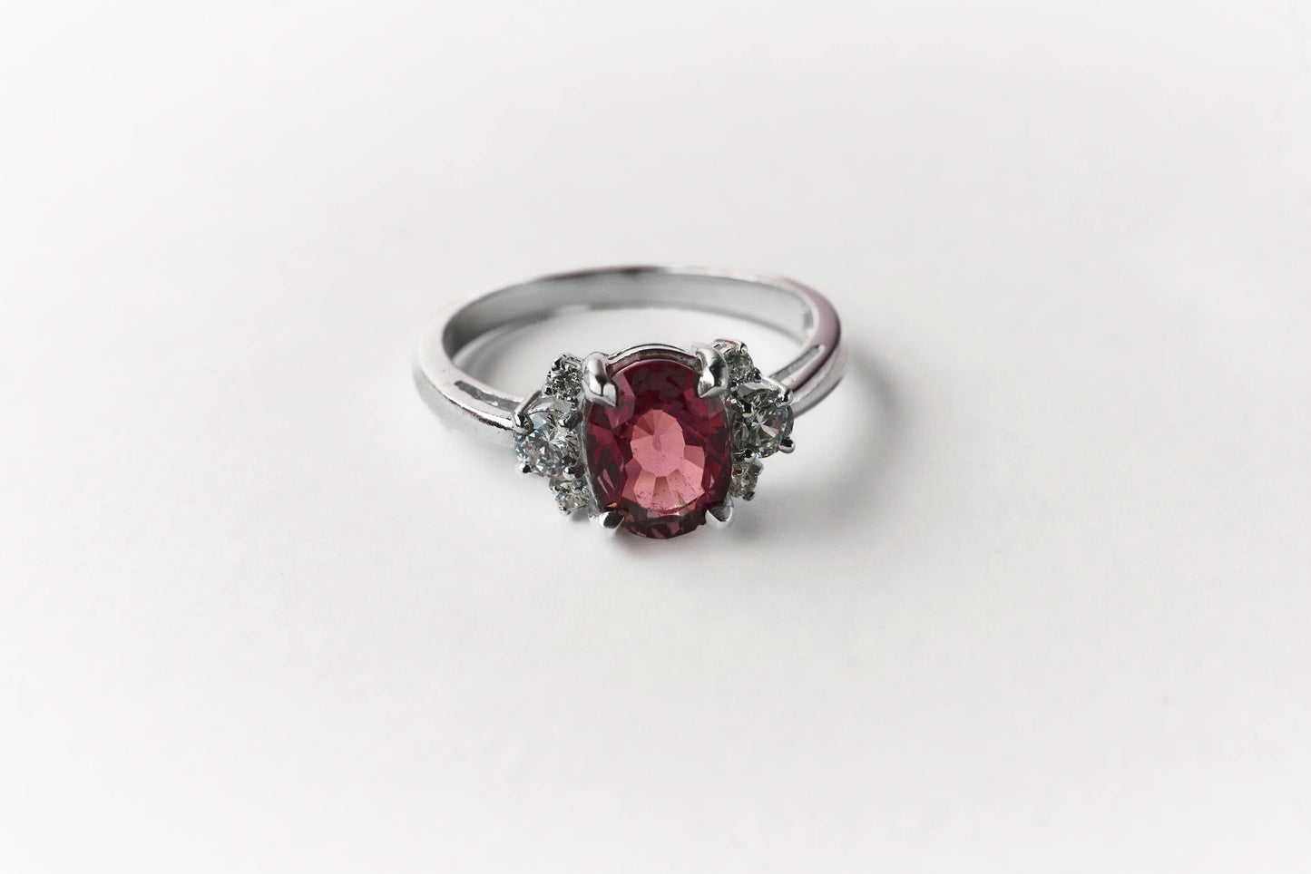 Camelia Ring