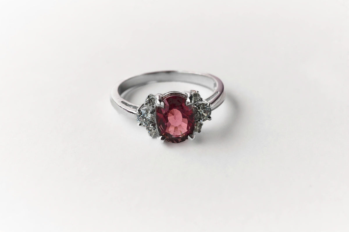 Camelia Ring